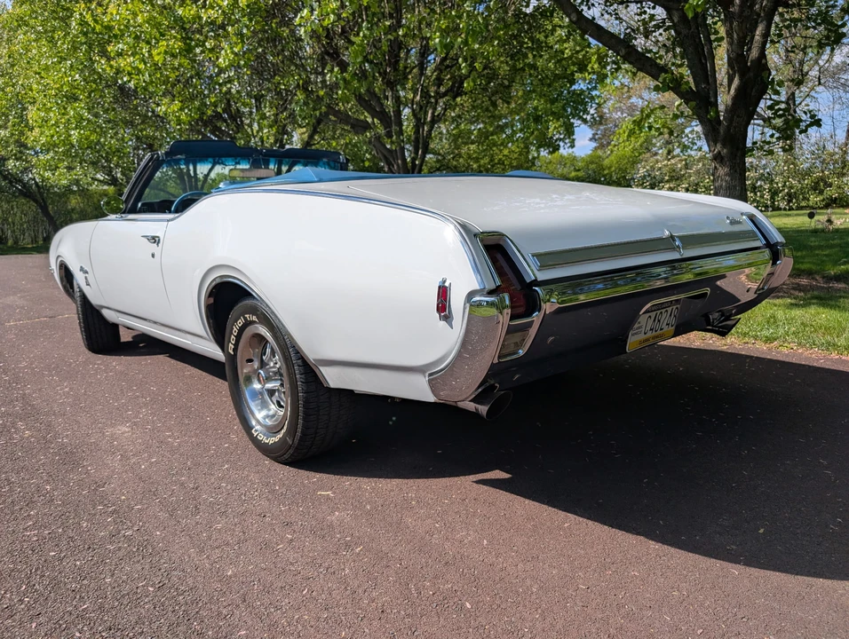 1969 Oldsmobile Cutlass 3rd Gen - Image 10 of 31