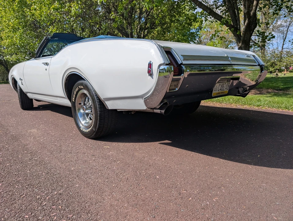 1969 Oldsmobile Cutlass 3rd Gen - Image 11 of 31