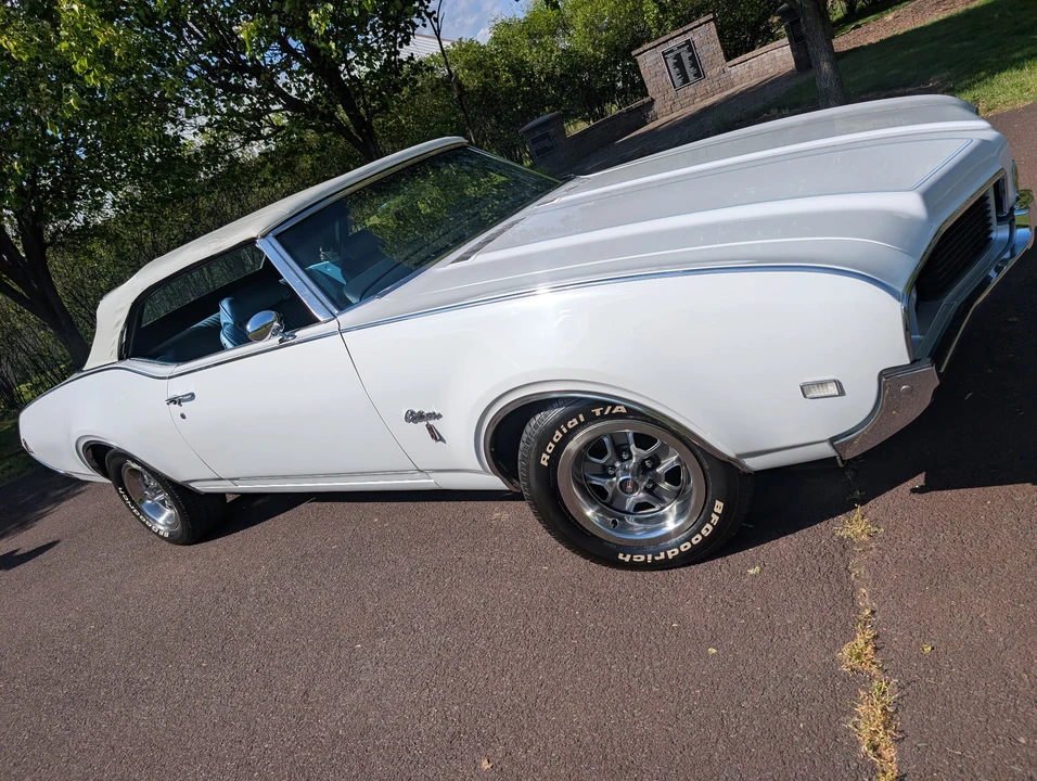 1969 Oldsmobile Cutlass 3rd Gen - Image 24 of 31
