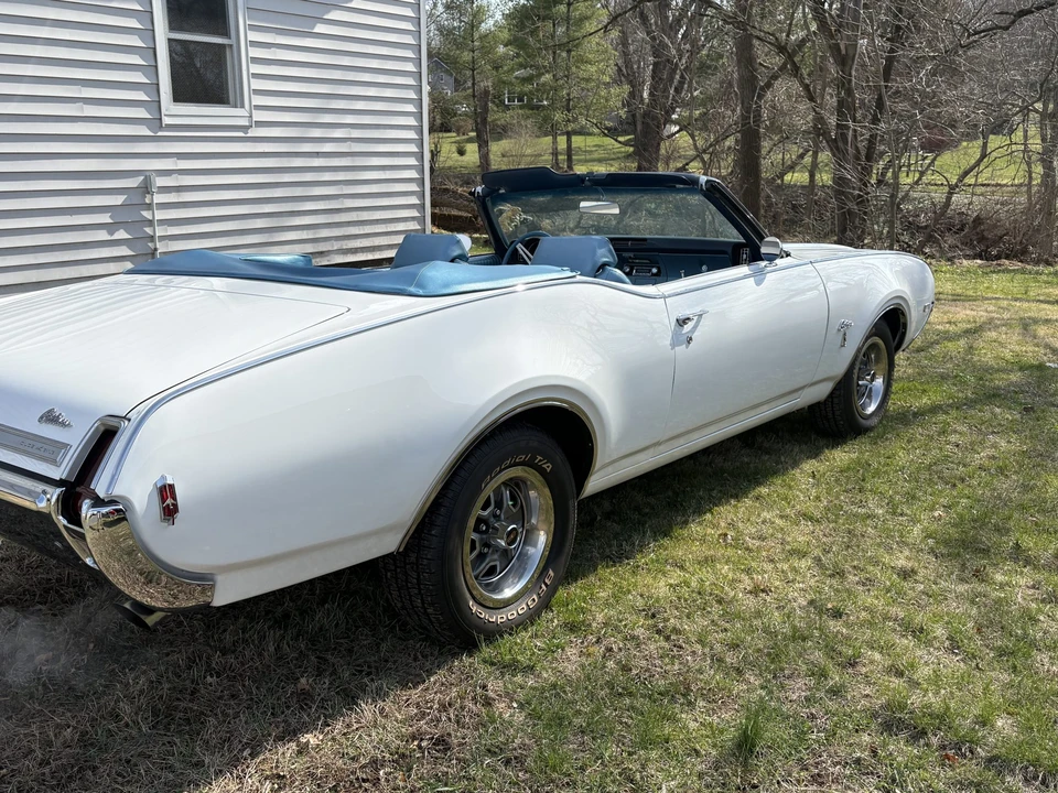 1969 Oldsmobile Cutlass 3rd Gen - Image 28 of 31