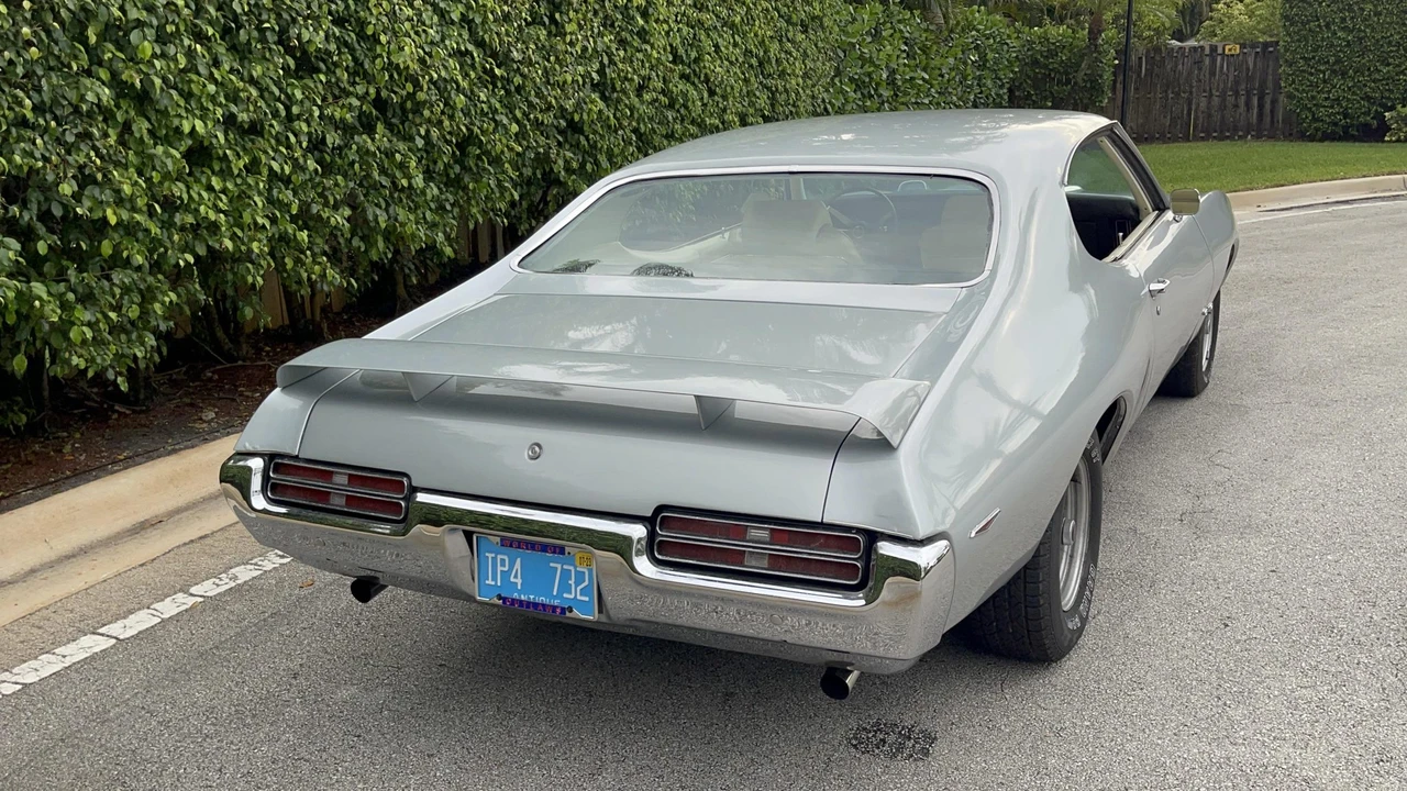 1969 Pontiac GTO 2nd Gen - Image 16 of 31