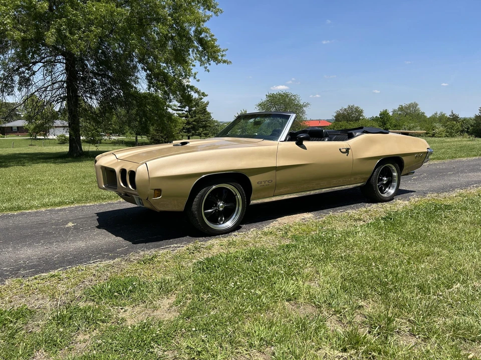1970 Pontiac - Image 9 of 31