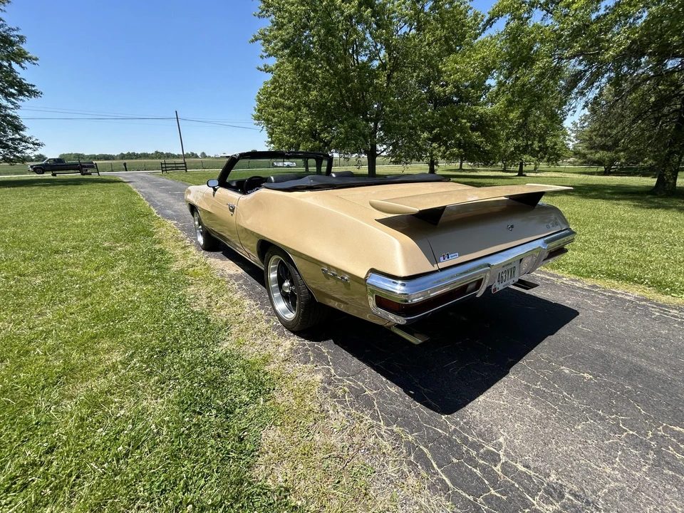 1970 Pontiac - Image 21 of 31
