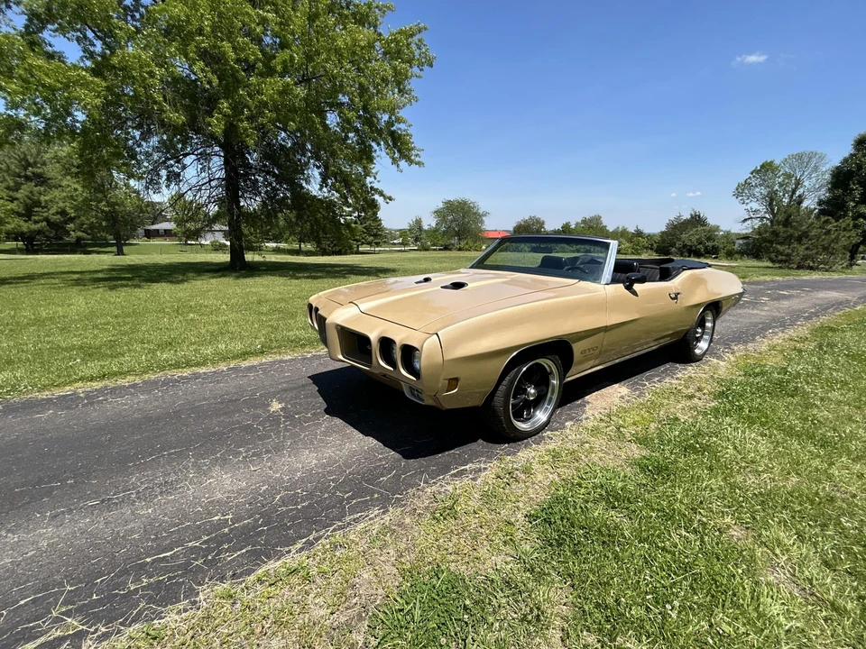 1970 Pontiac - Image 6 of 31