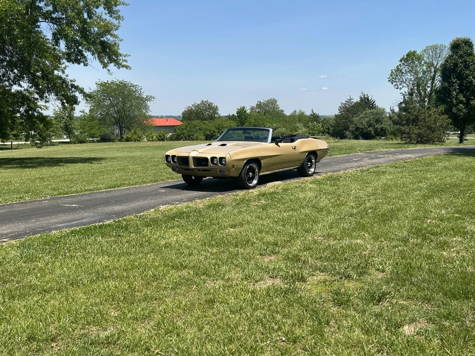 1970 Pontiac - Image 5 of 31