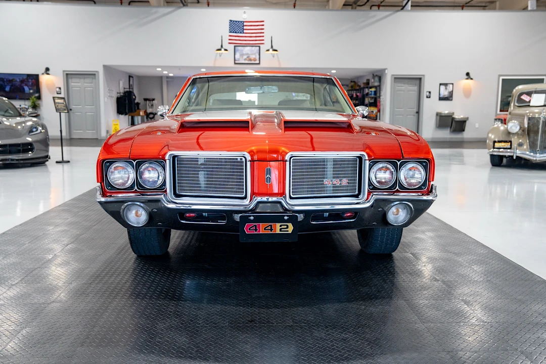 1972 Oldsmobile Cutlass 3rd Gen - Image 2 of 31