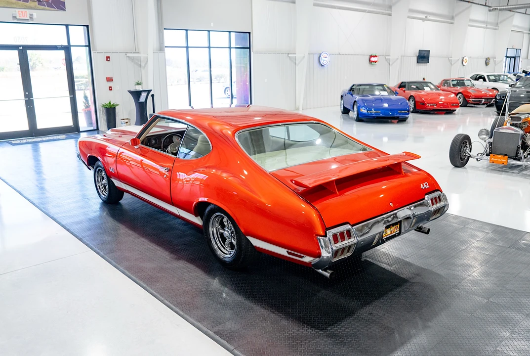 1972 Oldsmobile Cutlass 3rd Gen - Image 16 of 31