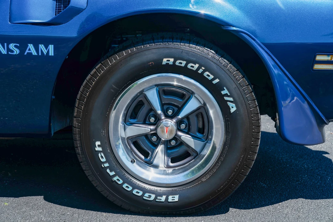 1975 Pontiac Firebird Trans Am 2nd Gen - Image 29 of 31