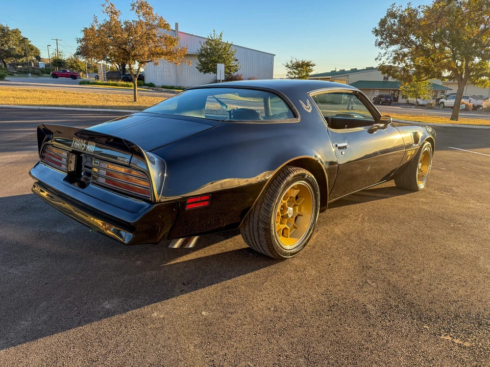1976 Pontiac Firebird Trans Am 2nd Gen - Image 28 of 31