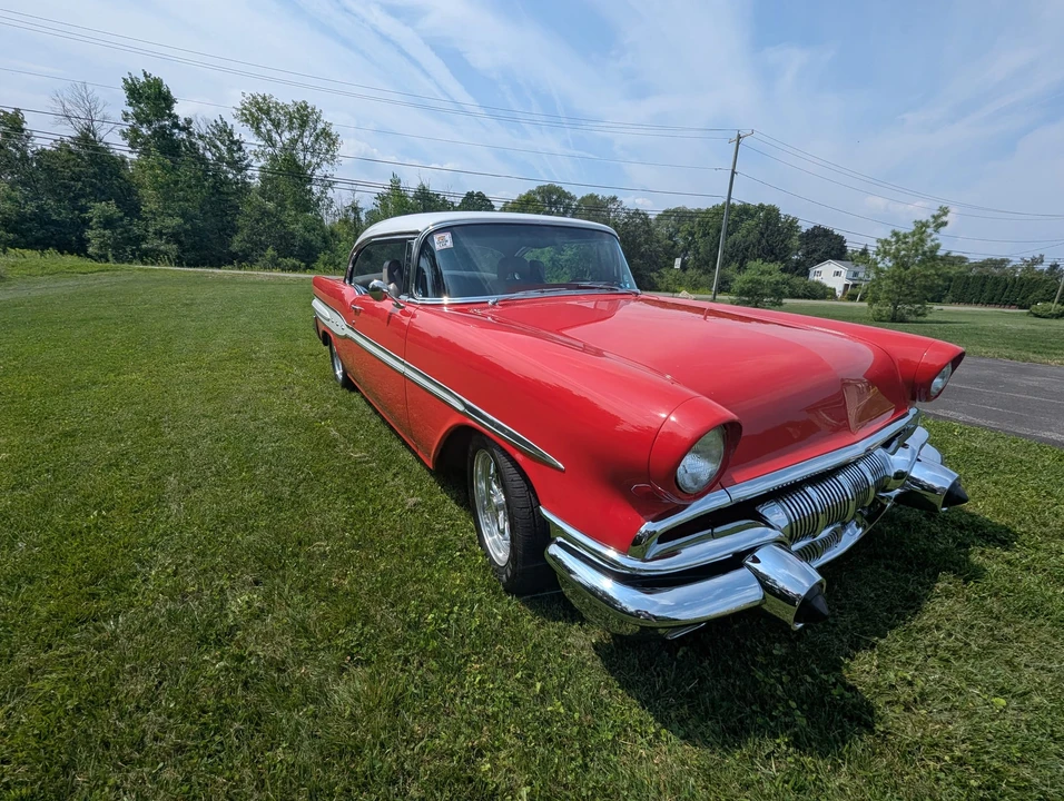 1957 Pontiac Chieftain - Image 22 of 31
