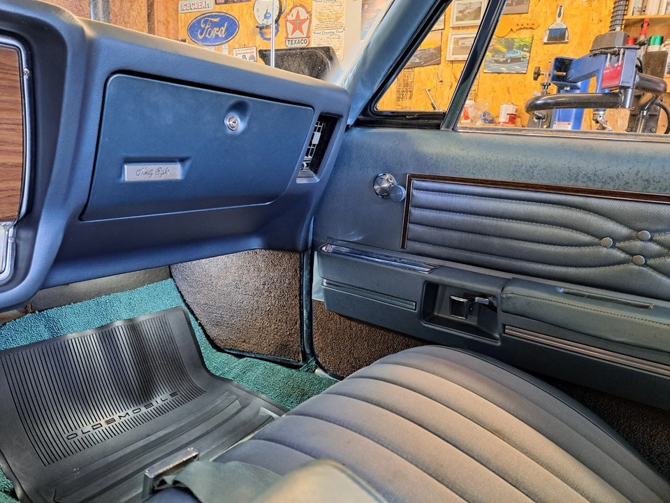1968 Oldsmobile 98 - Image 9 of 18
