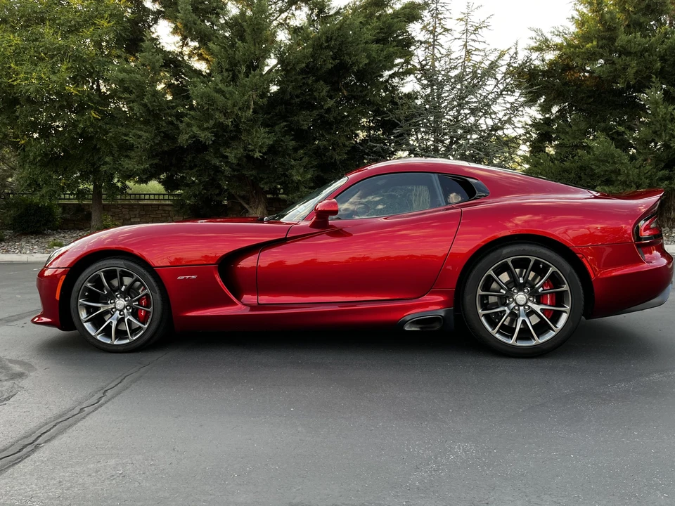 2013 Dodge Viper 5th Gen - Image 4 of 31