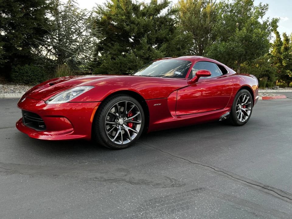 2013 Dodge Viper 5th Gen - Image 2 of 31