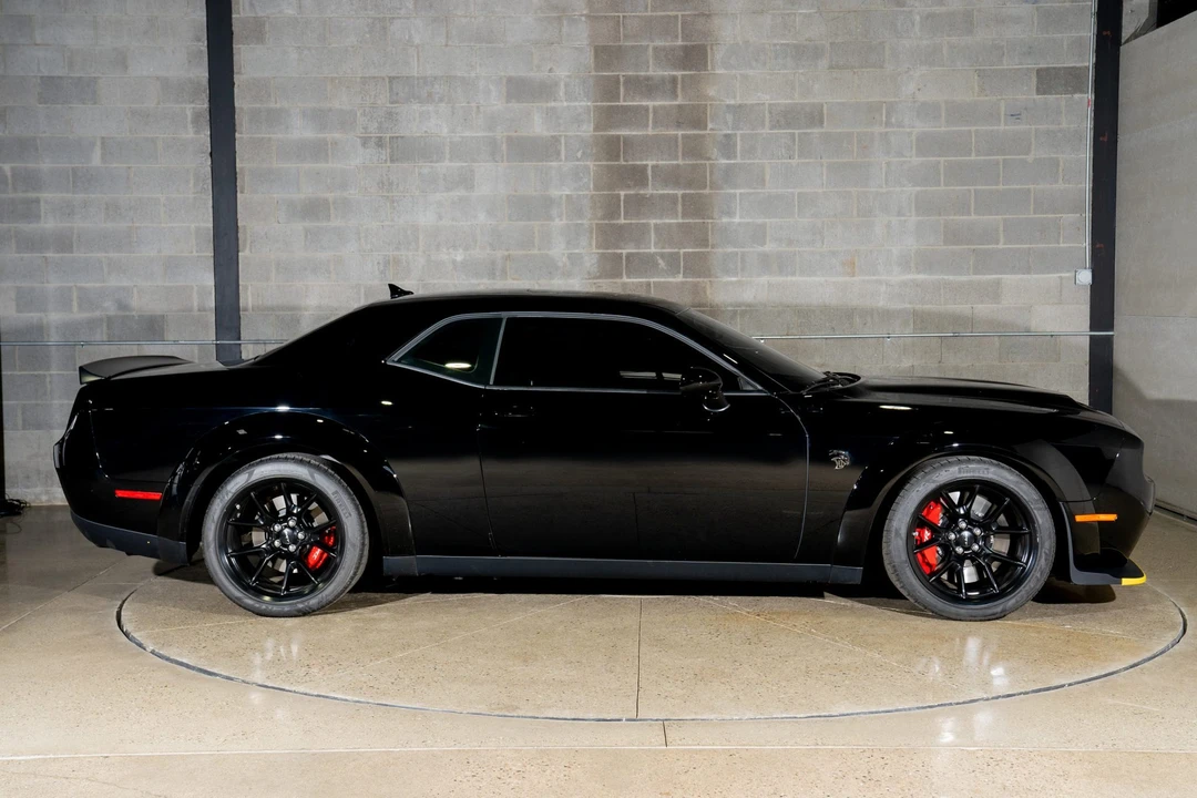 2021 Dodge Challenger SRT Hellcat 3rd Gen - Image 19 of 31