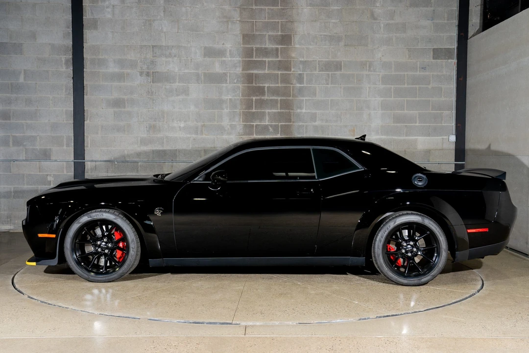 2021 Dodge Challenger SRT Hellcat 3rd Gen - Image 24 of 31