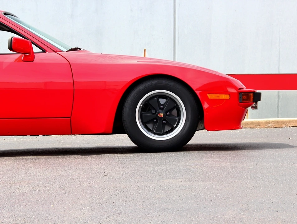 1984 Porsche 944 - Image 13 of 31