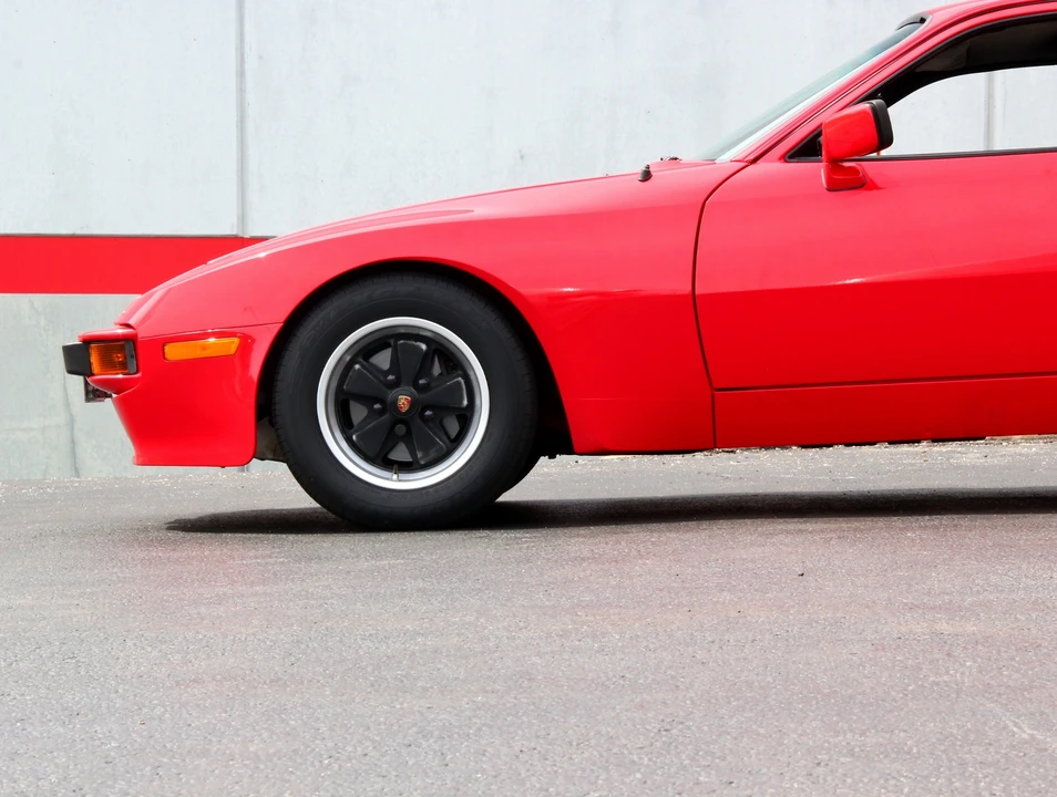 1984 Porsche 944 - Image 19 of 31