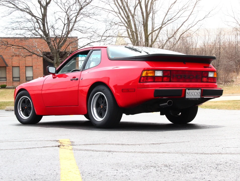 1984 Porsche 944 - Image 11 of 31