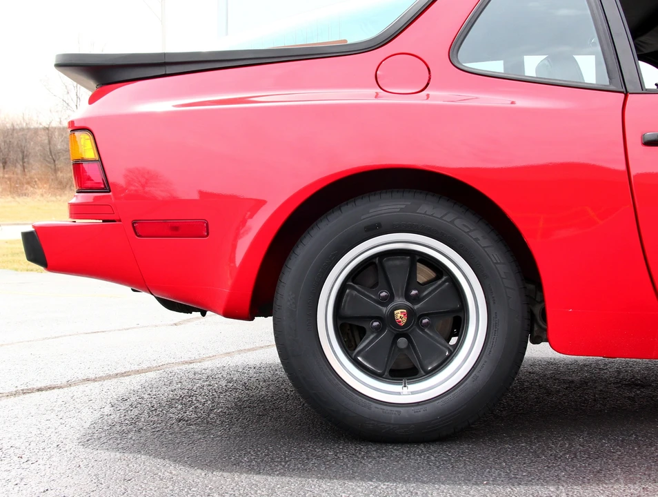 1984 Porsche 944 - Image 25 of 31
