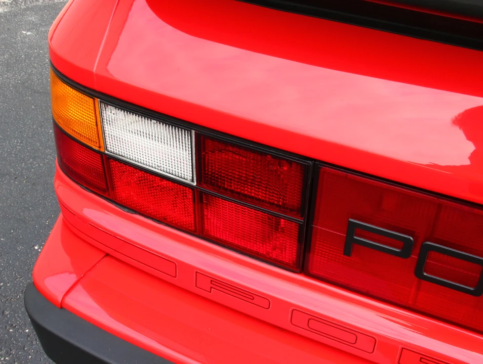 1984 Porsche 944 - Image 27 of 31