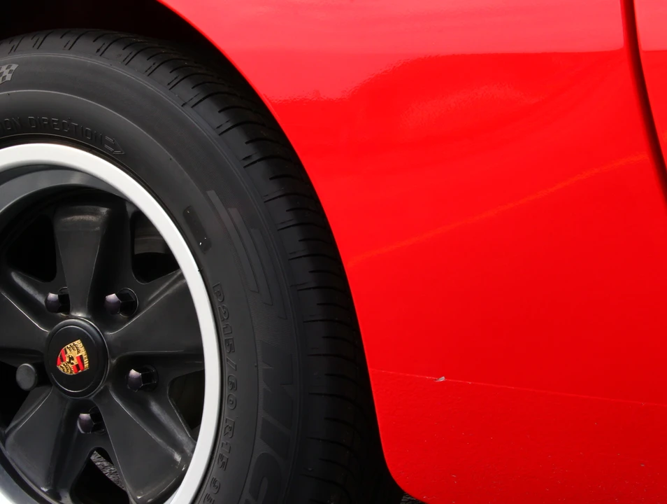 1984 Porsche 944 - Image 29 of 31