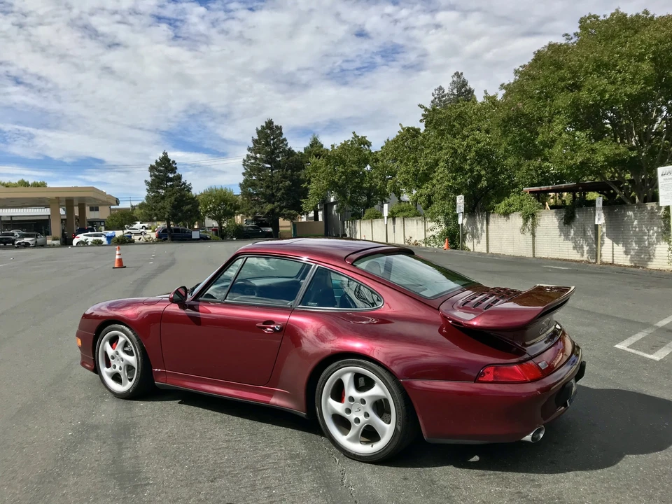1996 Porsche 993 Carrera 4S - Image 8 of 31