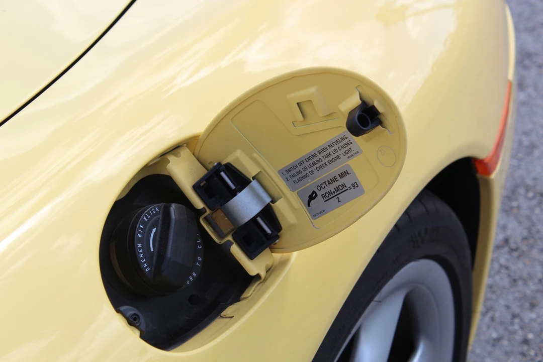 1999 Porsche 996 Carrera - Image 31 of 31