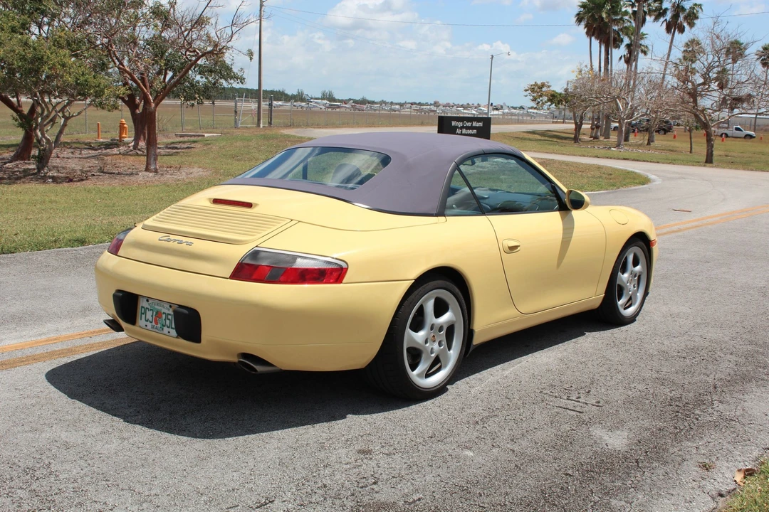 1999 Porsche 996 Carrera - Image 12 of 31