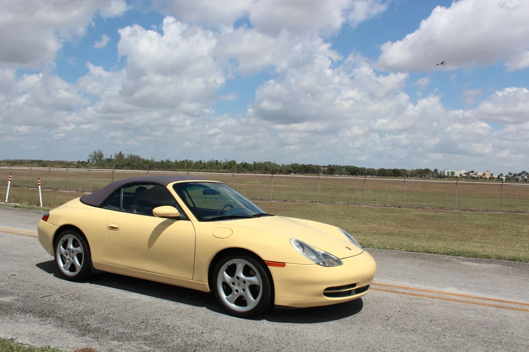 1999 Porsche 996 Carrera - Image 13 of 31