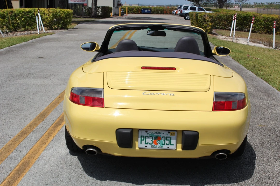 1999 Porsche 996 Carrera - Image 14 of 31