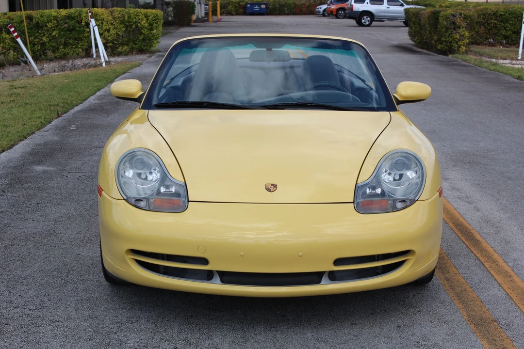 1999 Porsche 996 Carrera - Image 15 of 31