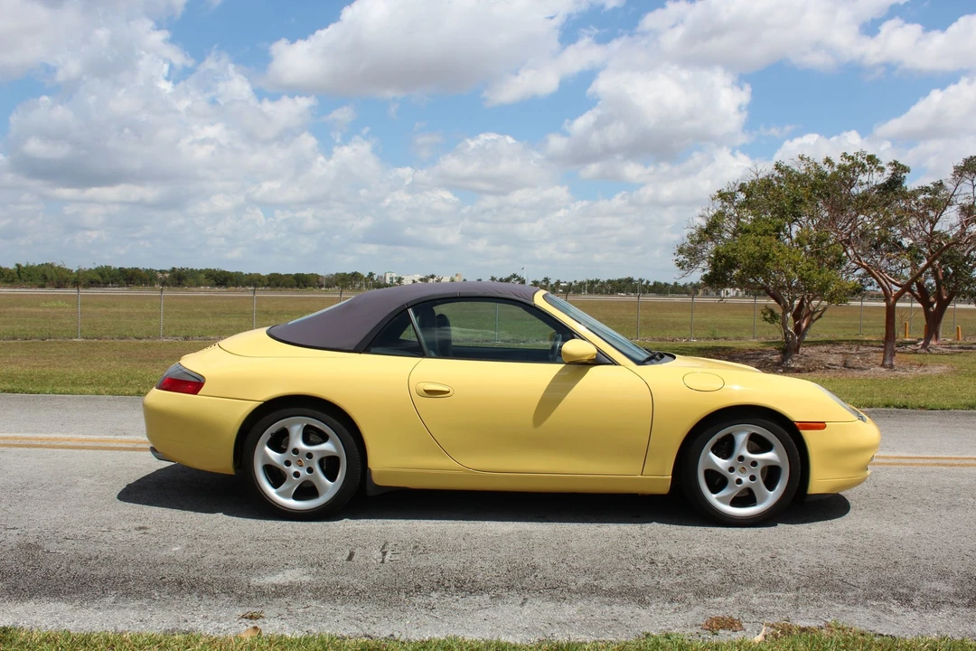 1999 Porsche 996 Carrera - Image 25 of 31