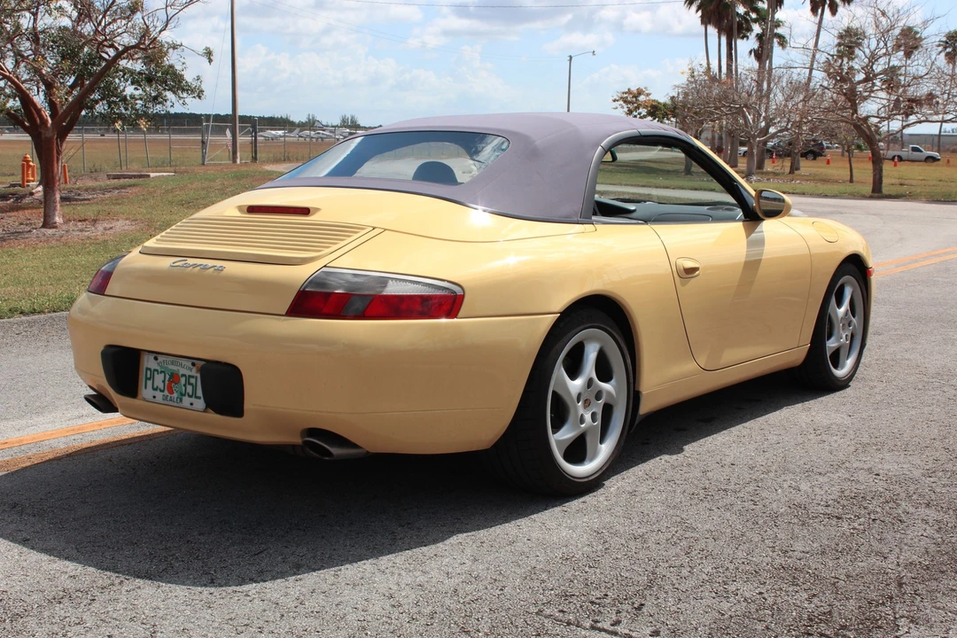 1999 Porsche 996 Carrera - Image 26 of 31
