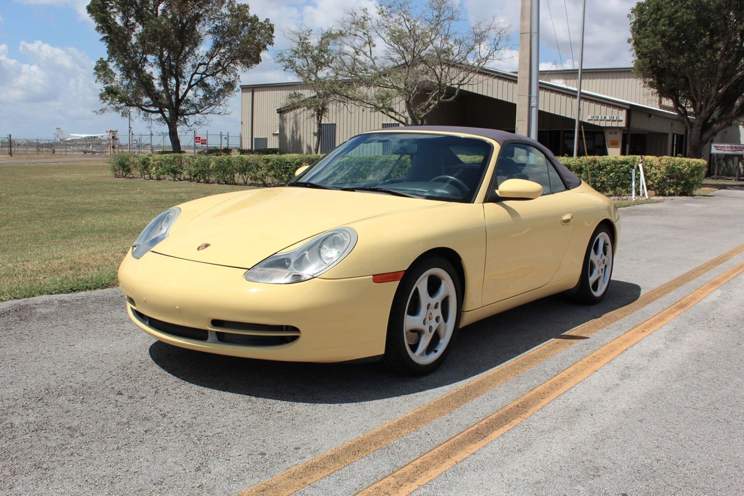 1999 Porsche 996 Carrera - Image 29 of 31