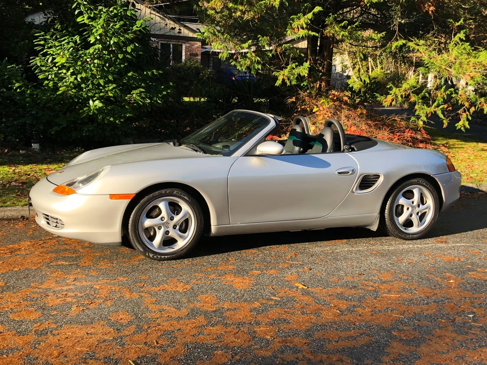 1998 Porsche 986 Boxster - Image 9 of 31