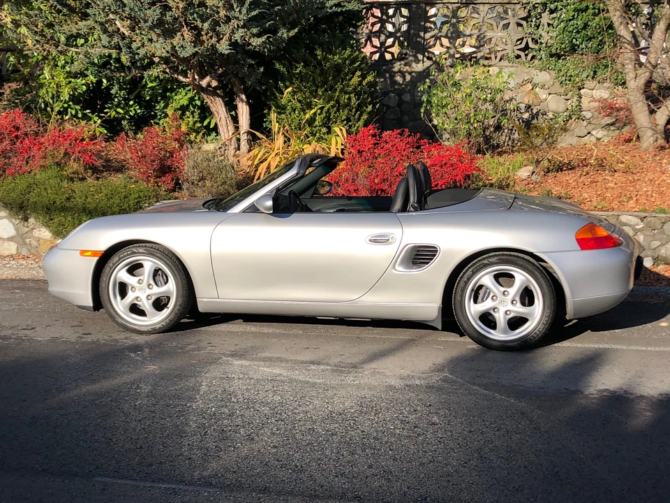 1998 Porsche 986 Boxster - Image 14 of 31