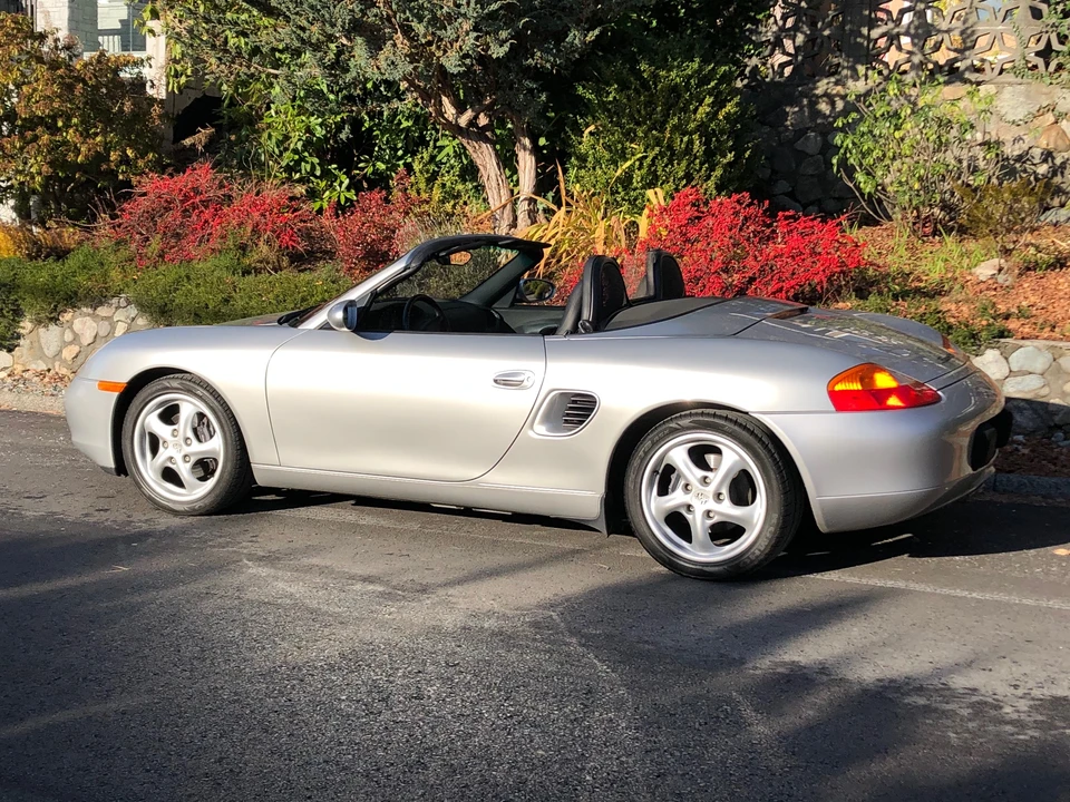 1998 Porsche 986 Boxster - Image 16 of 31