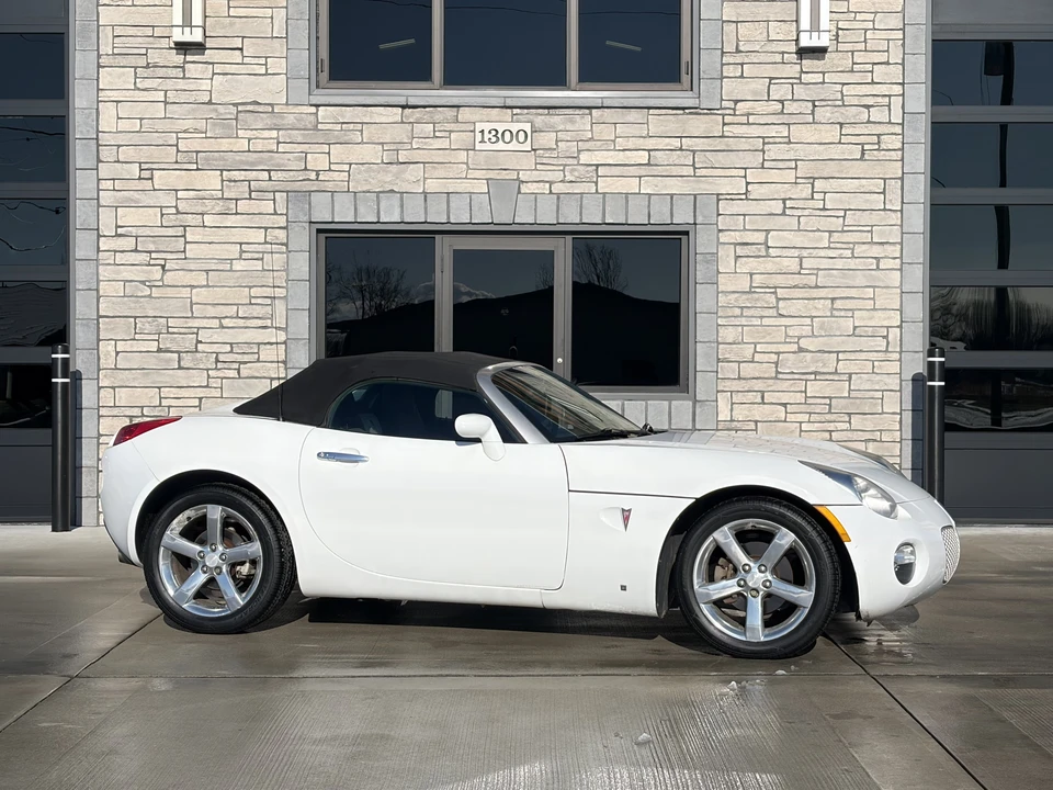 2007 Pontiac Solstice - Image 19 of 31