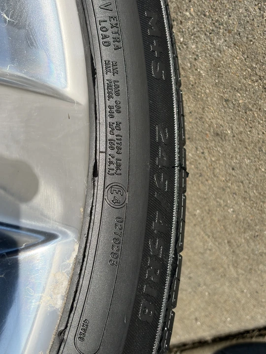 2007 Pontiac Solstice - Image 29 of 31