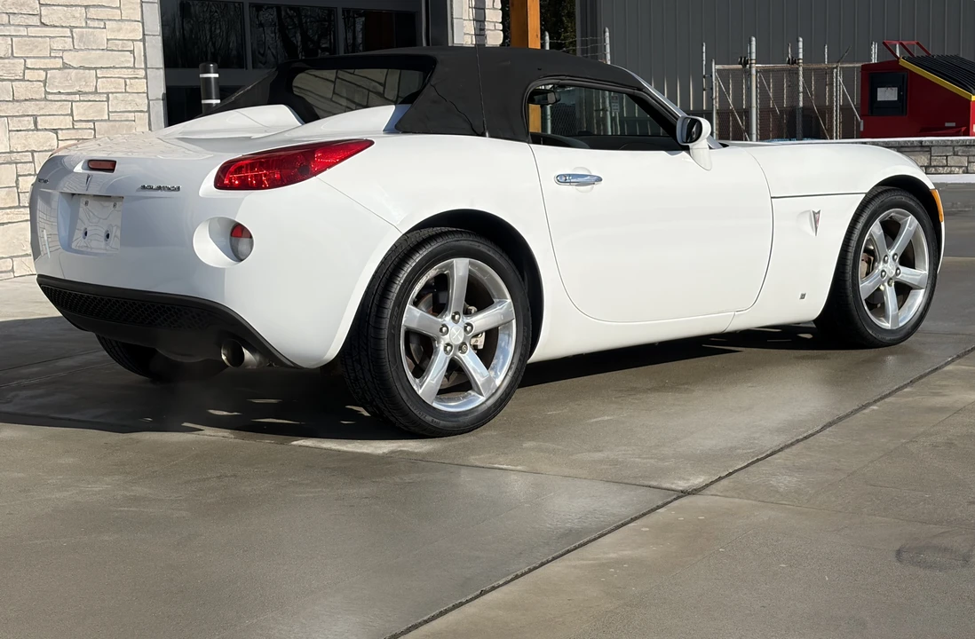 2007 Pontiac Solstice - Image 21 of 31