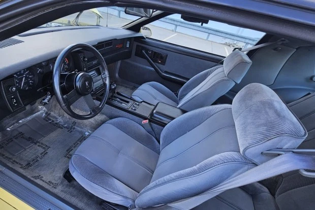 1985 Chevrolet Camaro IROC-Z & Z28 3rd Gen - Image 5 of 8
