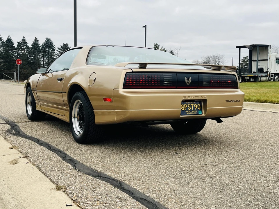 1985 Pontiac Firebird Trans Am 3rd Gen - Image 8 of 31
