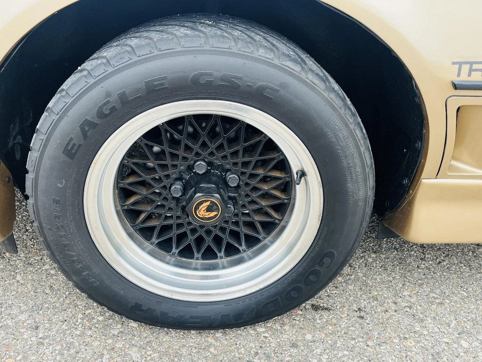 1985 Pontiac Firebird Trans Am 3rd Gen - Image 27 of 31