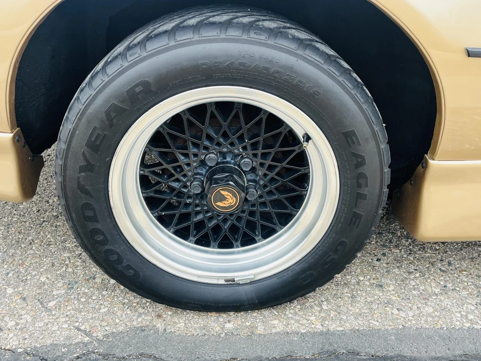 1985 Pontiac Firebird Trans Am 3rd Gen - Image 28 of 31