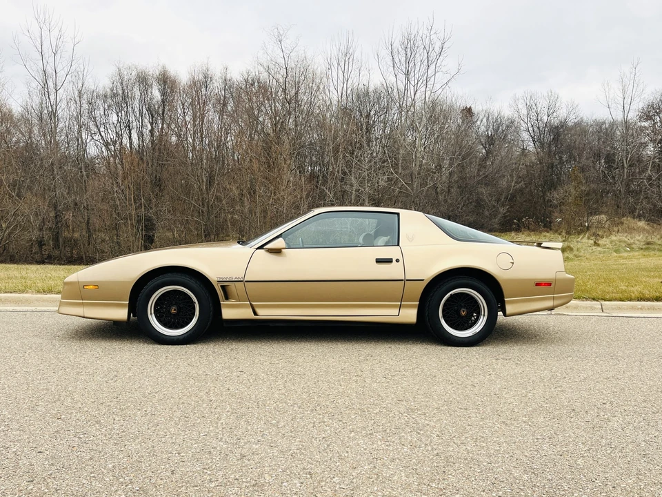1985 Pontiac Firebird Trans Am 3rd Gen - Image 5 of 31