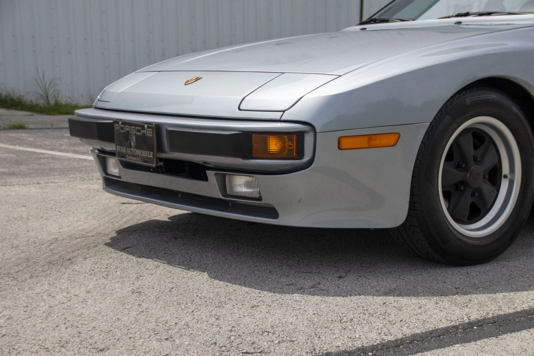 1985 Porsche 944 - Image 30 of 31