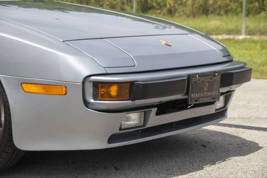 1985 Porsche 944 - Image 29 of 31
