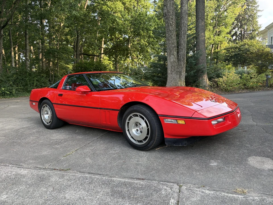 1986 Chevrolet Corvette C4 - Image 13 of 31
