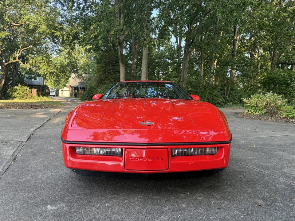 1986 Chevrolet Corvette C4 - Image 8 of 31