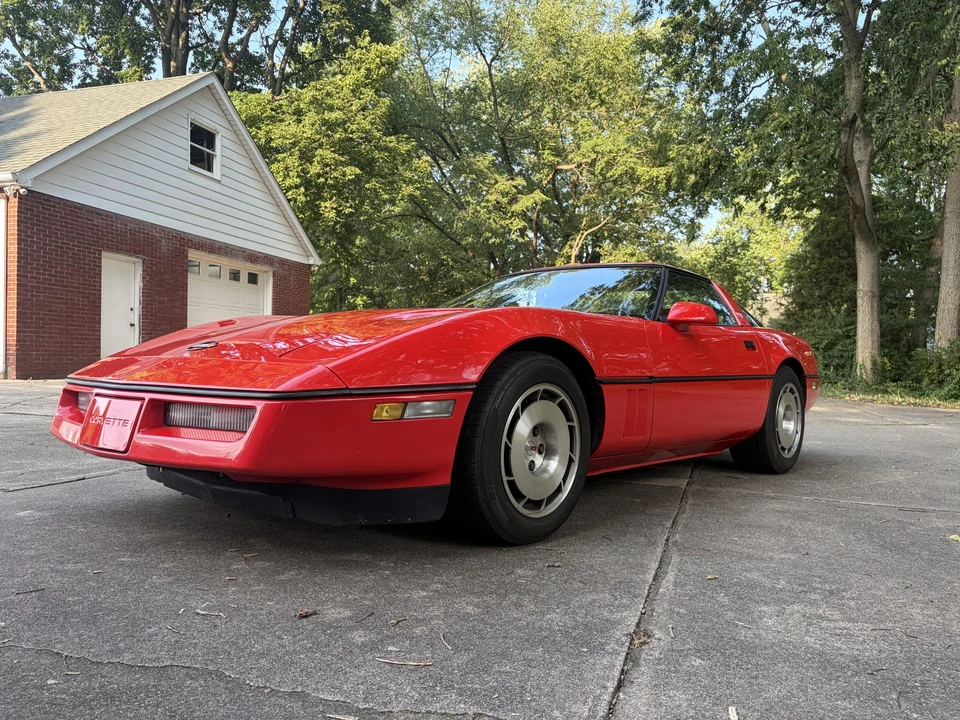 1986 Chevrolet Corvette C4 - Image 4 of 31